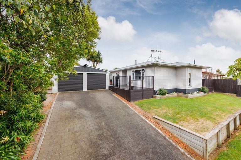 Photo of property in 7 Park View Avenue, Feilding, 4702