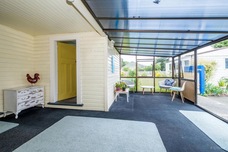 Photo of property in 48 Allan Street, Waimate, 7924