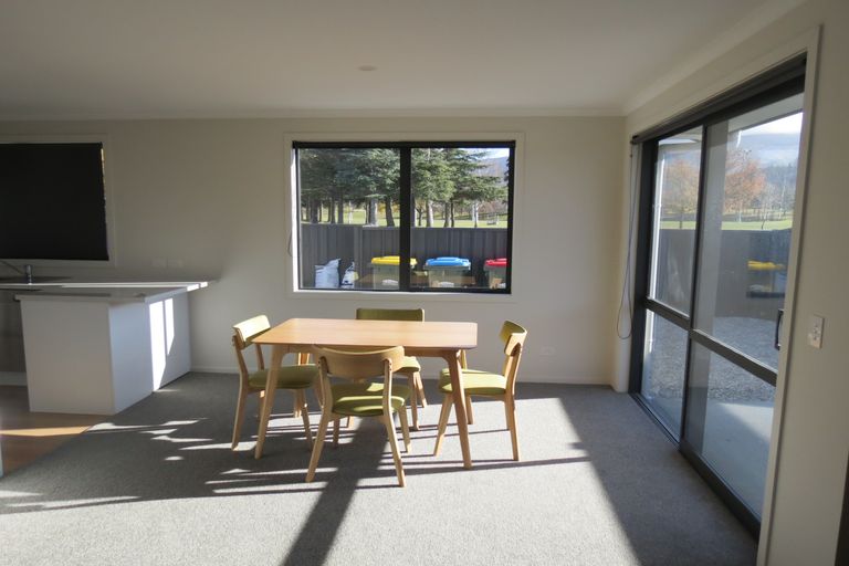 Photo of property in 2 Wicklow Street, Cromwell, 9310