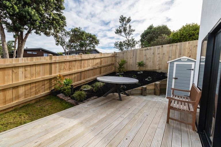 Photo of property in 49 Mercury Way, Whitby, Porirua, 5024