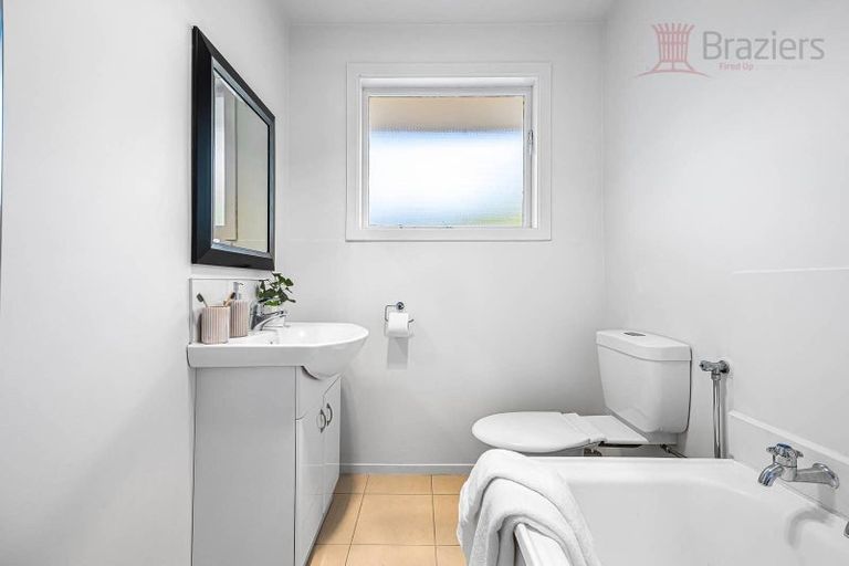 Photo of property in 2/41 Naseby Street, Merivale, Christchurch, 8014