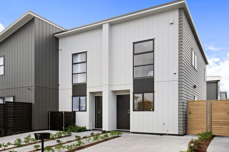 Photo of property in 11 Kitea Place, Mangere, Auckland, 2022