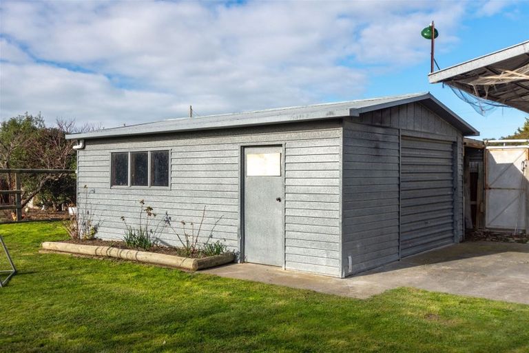 Photo of property in 1 Wilson Street, Seddon, 7210