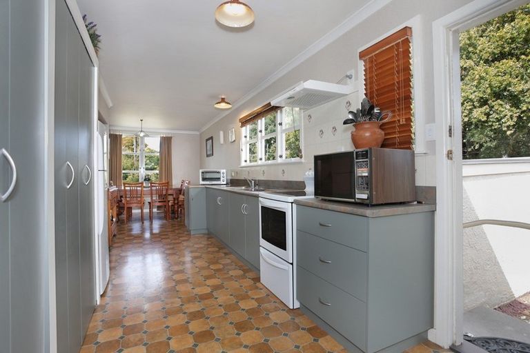 Photo of property in 26 Oxford Street, Marton, 4710