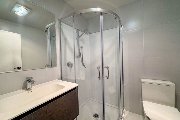 Photo of property in 342b Ormiston Road, Flat Bush, Auckland, 2019