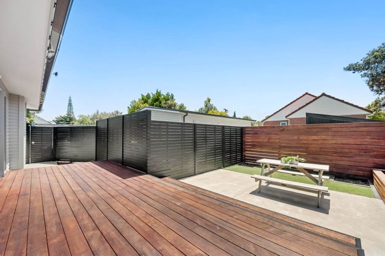 Photo of property in 261b Waterloo Road, Waterloo, Lower Hutt, 5011