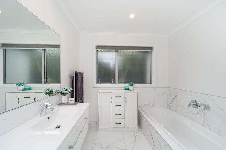 Photo of property in 33a Windsor Street, Terrace End, Palmerston North, 4410