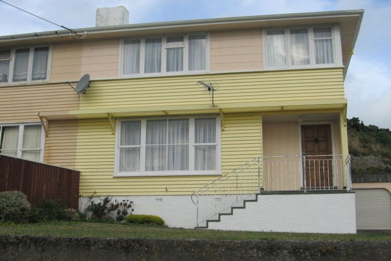 Photo of property in 4 Rahui Street, Strathmore Park, Wellington, 6022