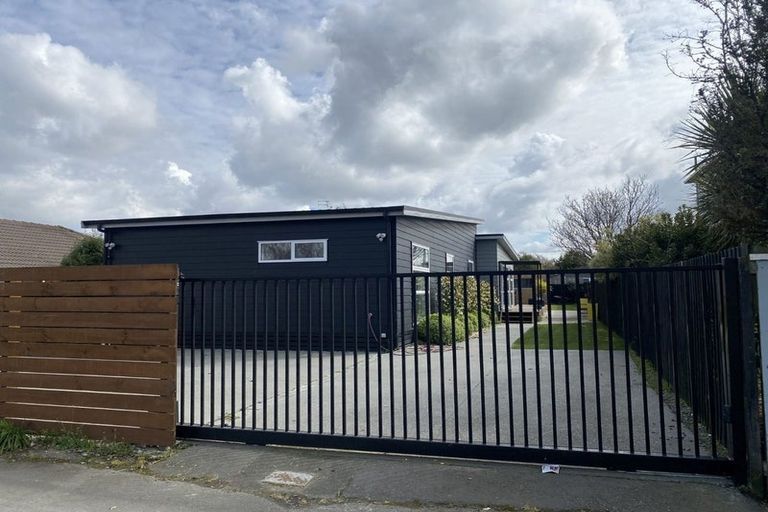 Photo of property in 55 North Parade, Richmond, Christchurch, 8013