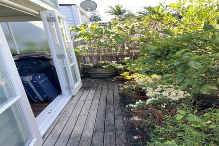 Photo of property in 57 Hill Street, Onehunga, Auckland, 1061