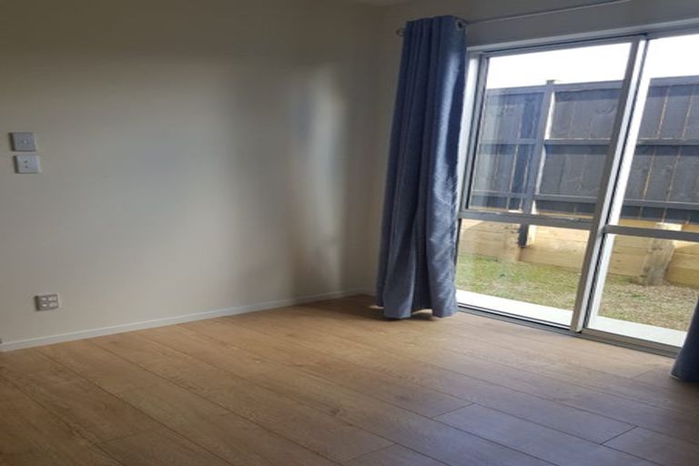 Photo of property in 16 Black Shed Road, Flat Bush, Auckland, 2019
