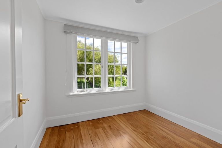 Photo of property in 72 Pebble Brook Road, Waitoki, 0994