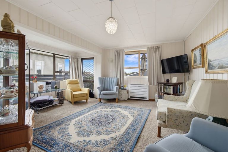 Photo of property in 2/1151 Bank Street, Te Awamutu, 3800