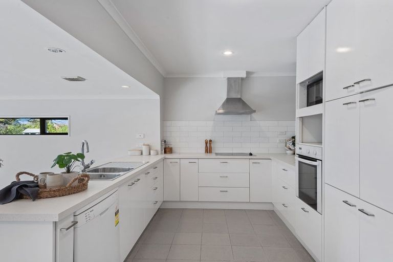 Photo of property in 27 Reginald Street, Burwood, Christchurch, 8083