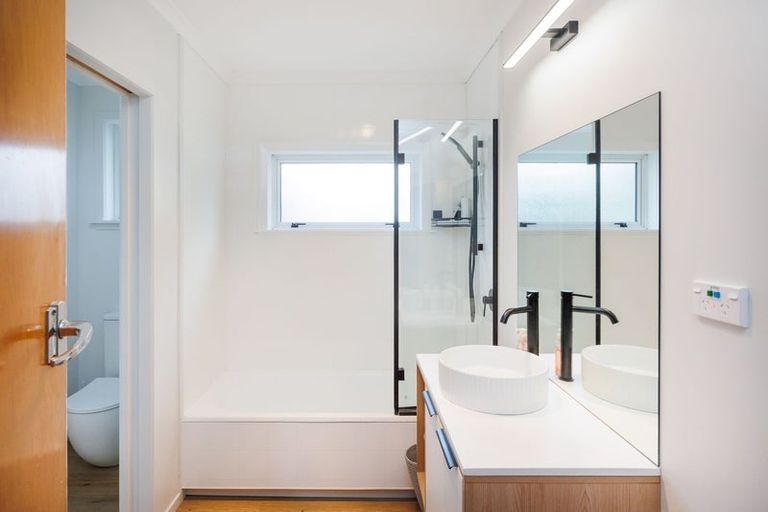 Photo of property in 26 Swansea Street, Hokowhitu, Palmerston North, 4410