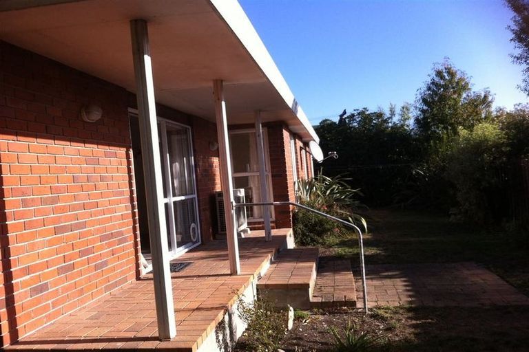 Photo of property in 43 Bank Street, Amberley, 7410