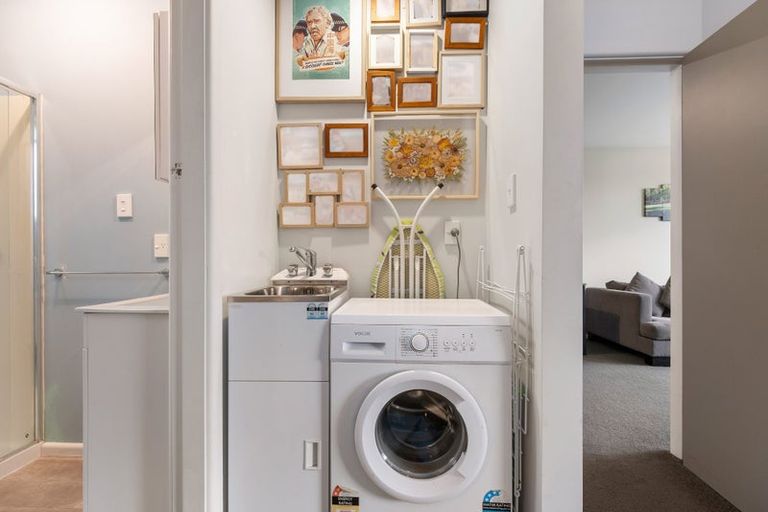 Photo of property in 2/97 Champion Street, Edgeware, Christchurch, 8013