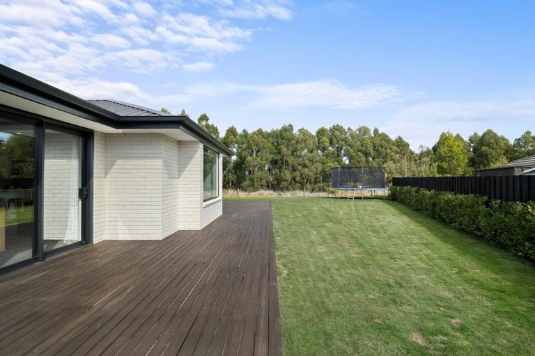 Photo of property in 9 Tate Crescent, Green Island, Dunedin, 9018