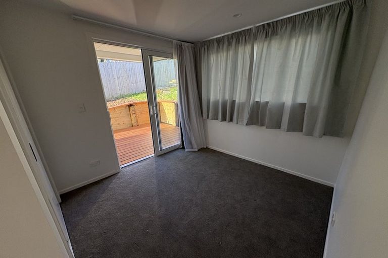 Photo of property in 23 Highland Avenue, Titirangi, Auckland, 0604