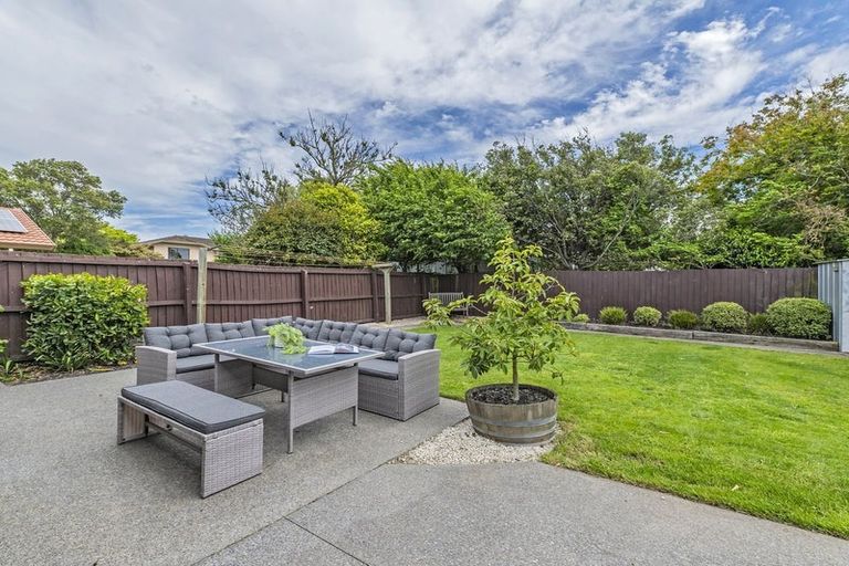 Photo of property in 24 Sabys Road, Halswell, Christchurch, 8025