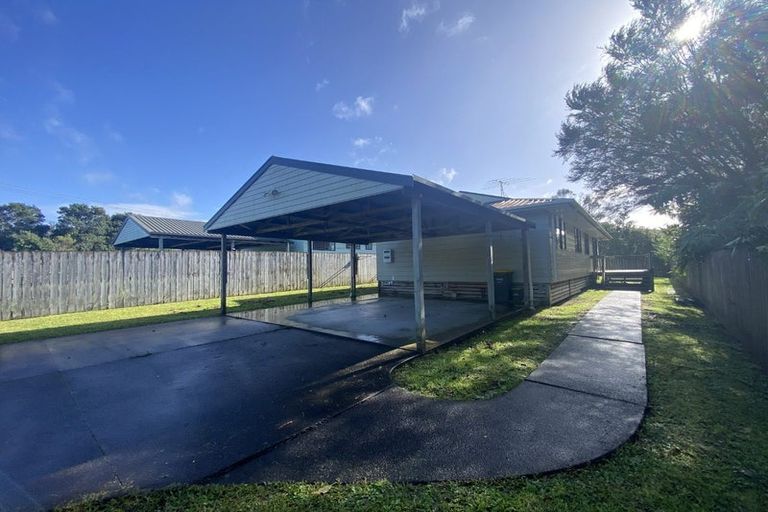 Photo of property in 33 Otanerua Road, Hatfields Beach, Orewa, 0931