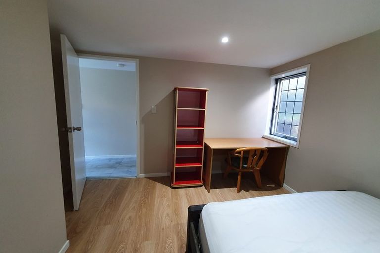 Photo of property in 128 Grafton Road, Grafton, Auckland, 1010