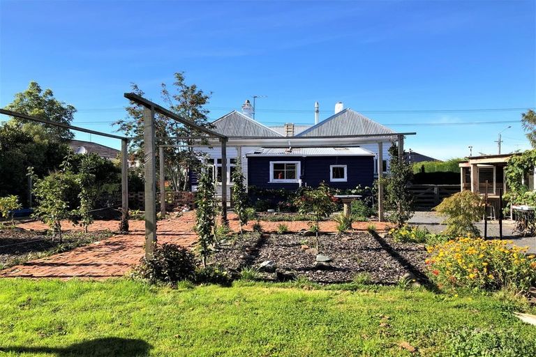 Photo of property in 31 Essex Street, Balclutha, 9230