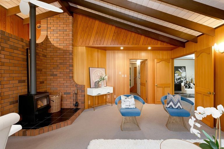 Photo of property in 65 Rhinevale Close, Henderson, Auckland, 0612