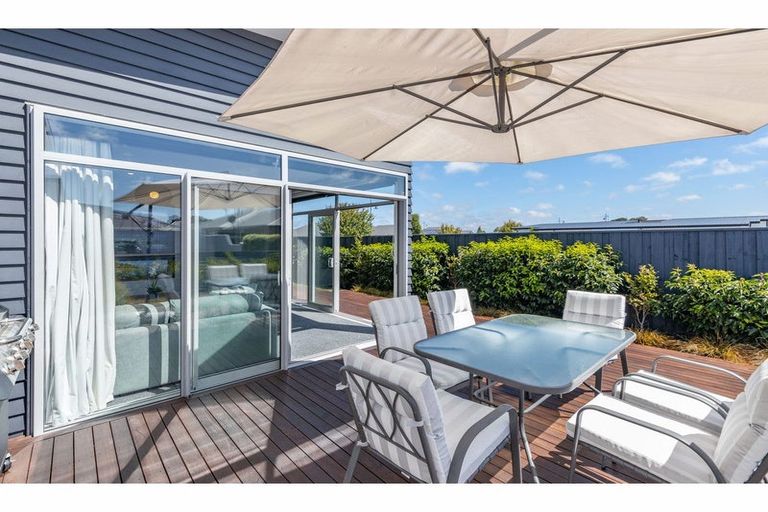 Photo of property in 23 Kawari Drive, Pegasus, 7612