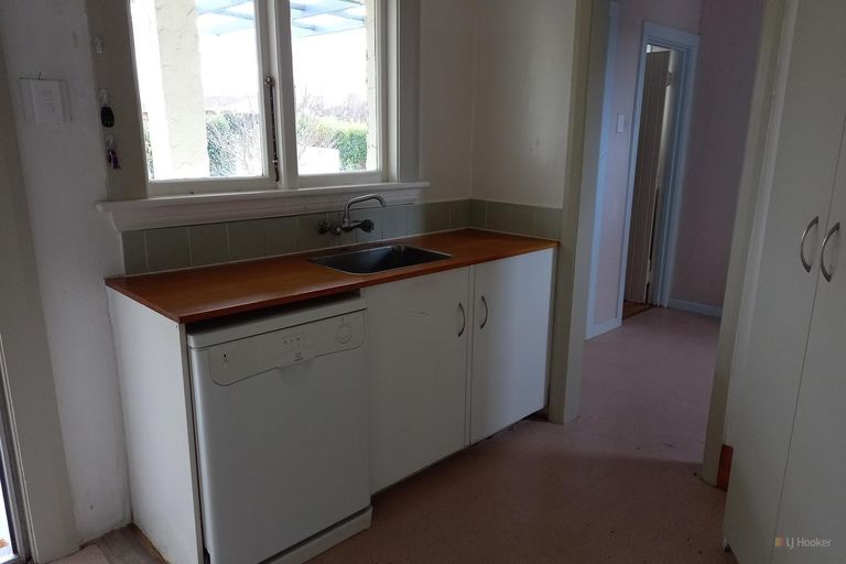 Photo of property in 30 Coronation Street, Waimate, 7924