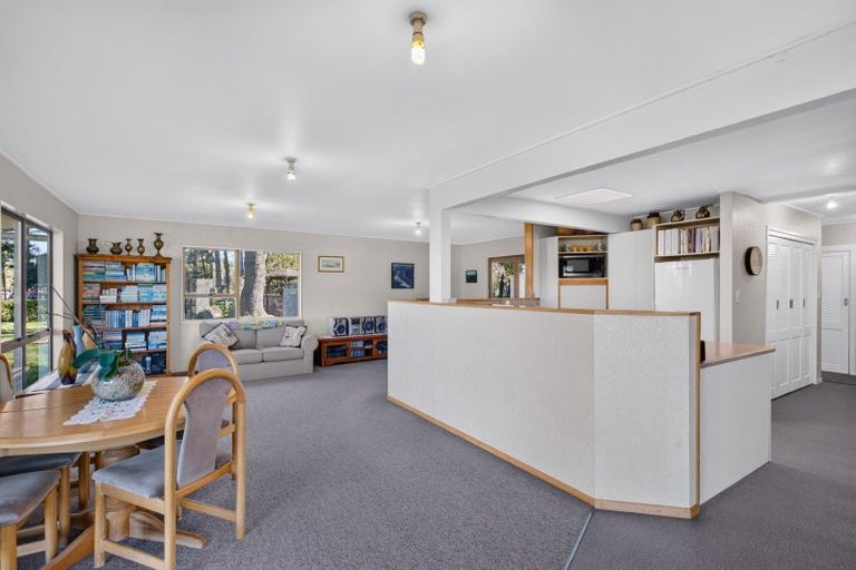 Photo of property in 58 Ru Collin Road, Bridge Pa, Hastings, 4174
