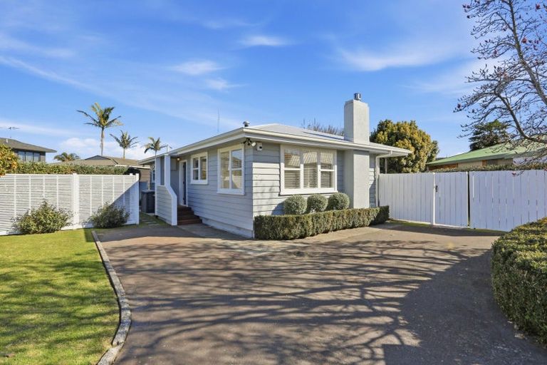 Photo of property in 9 Meadowland Street, Matua, Tauranga, 3110