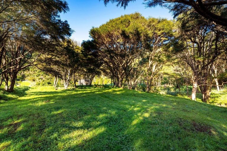 Photo of property in 26 Manuka Drive, Ngakuta Bay, Picton, 7281