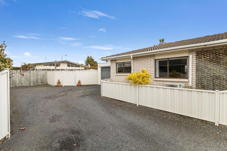 Photo of property in 25a Larch Street, Victoria, Rotorua, 3010
