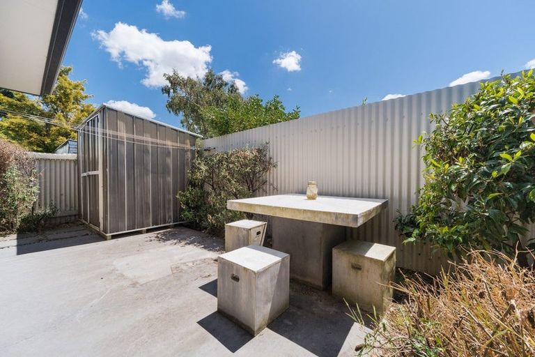 Photo of property in 8b Sinclair Avenue, Highbury, Palmerston North, 4412