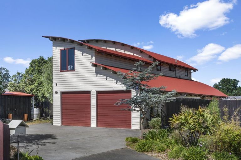 Photo of property in 117 Inwoods Close, Parklands, Christchurch, 8083