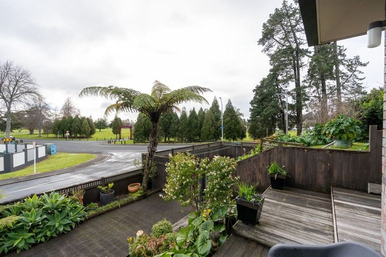 Photo of property in 155a Lake Crescent, Hamilton Lake, Hamilton, 3204