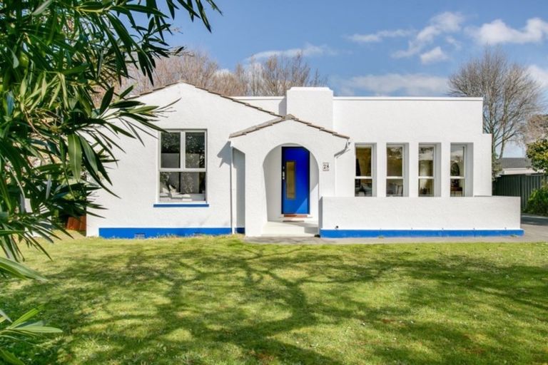 Photo of property in 28 Tom Parker Avenue, Marewa, Napier, 4110