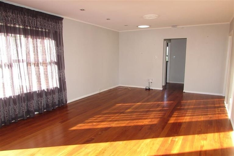 Photo of property in 2/53 Church Street, Northcote Point, Auckland, 0627