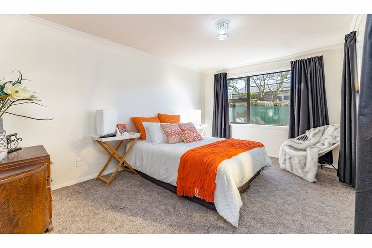 Photo of property in 17 Balcairn Street, Halswell, Christchurch, 8025