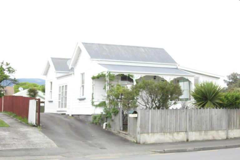 Photo of property in 2/79 Beach Road, Tahunanui, Nelson, 7011