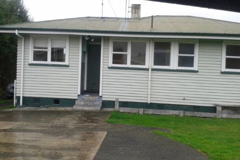 Photo of property in 48 Henderson Crescent, Parkvale, Tauranga, 3112