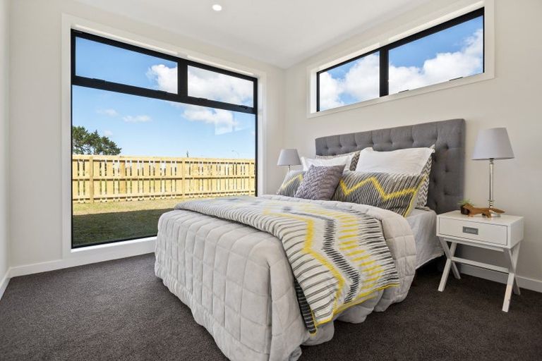 Photo of property in 111 Mclarin Road, Glenbrook, 2681