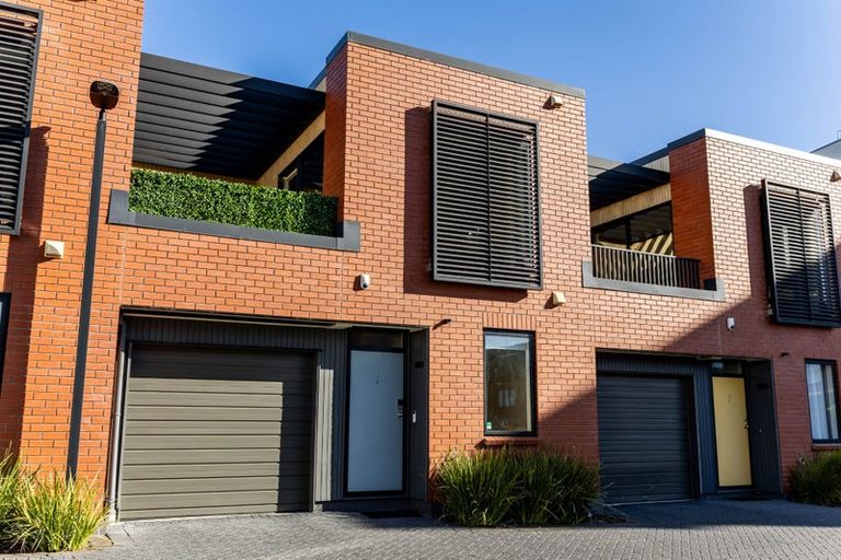 Photo of property in 16 Kerewhenua Crescent, Hobsonville, Auckland, 0616