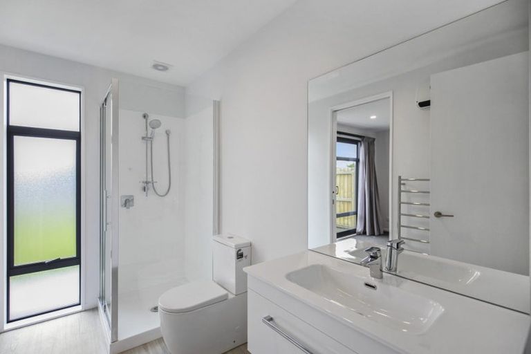 Photo of property in 105 Manakura Street, Russley, Christchurch, 8042