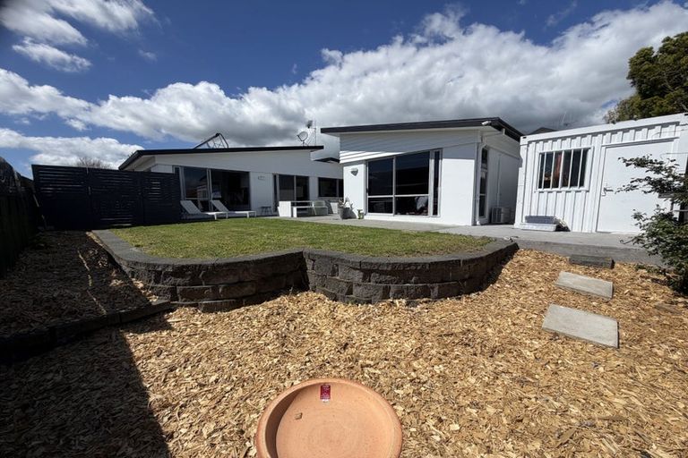 Photo of property in 18 Stamford Place, Ohauiti, Tauranga, 3112