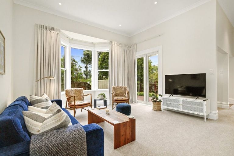 Photo of property in 30 Mornington Road, Brooklyn, Wellington, 6021