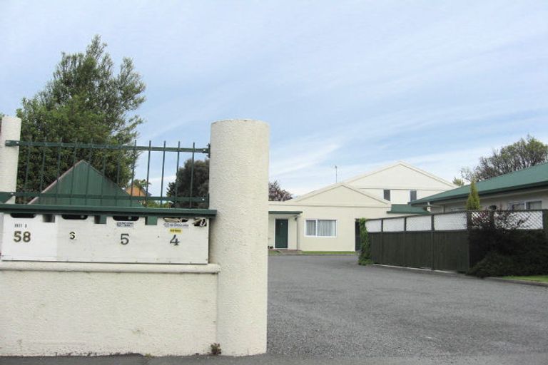 Photo of property in 8/58 Maxwell Road, Blenheim, 7201