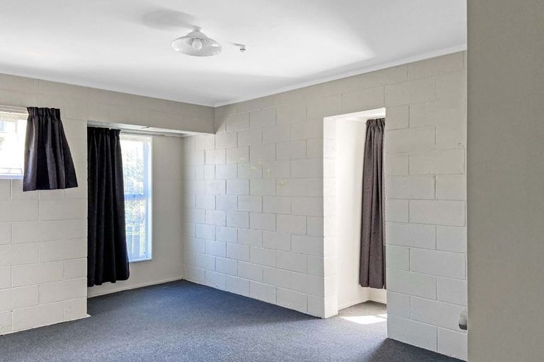 Photo of property in 1/11 Rotoiti Street, Johnsonville, Wellington, 6037