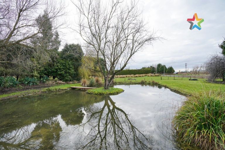 Photo of property in 220 Mill Road South, Seaward Bush, Invercargill, 9871